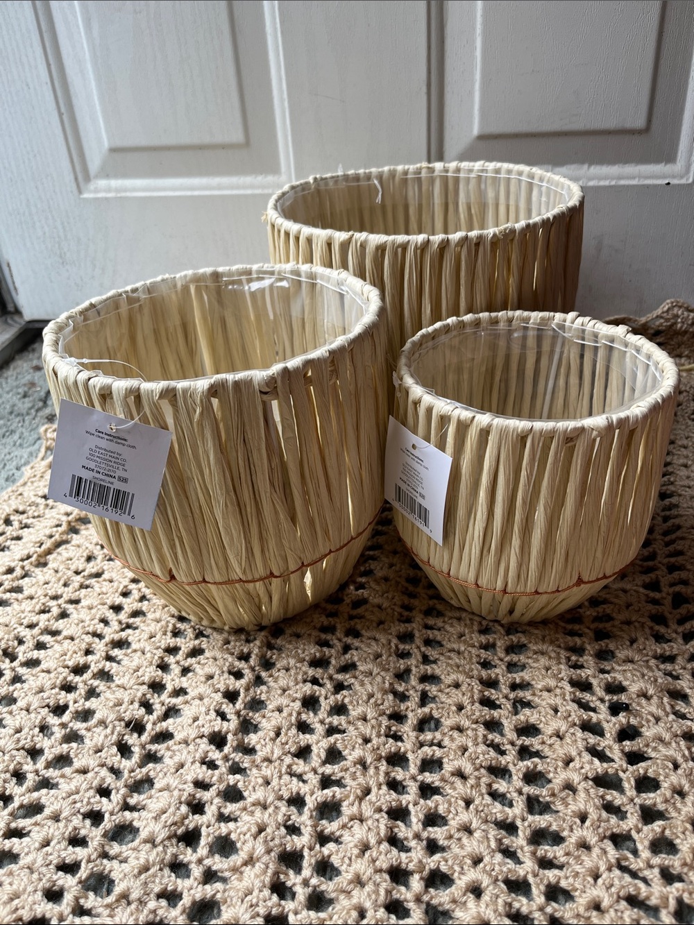 True Living Natural Raffia 3-Piece Planter Basket Set Cream Color, Plastic Lined